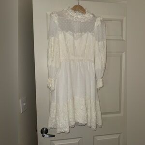 Elegant White Lace Dress